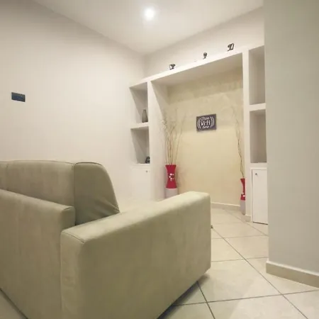 Golden House Apartment Pompei