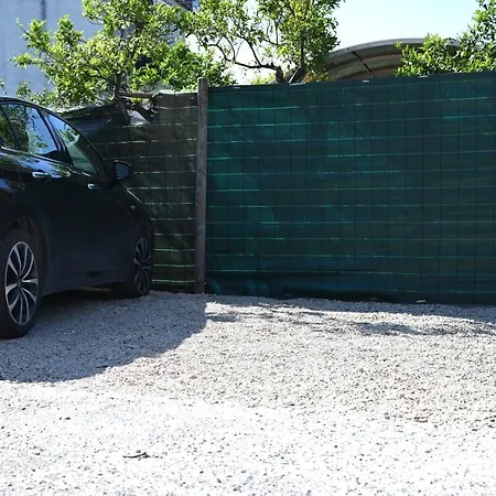 Apartment Golden House