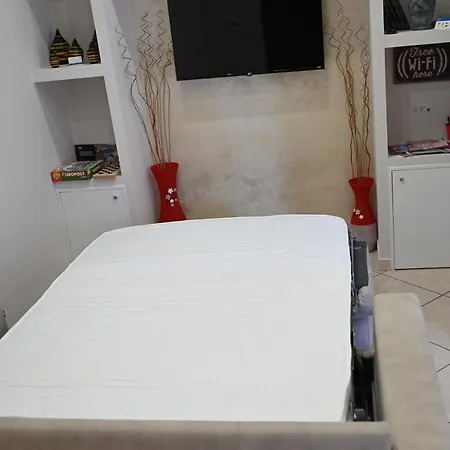 Apartment Golden House