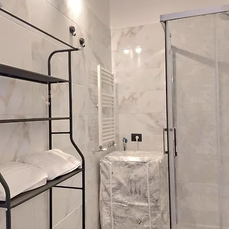 Apartment Golden House Pompei