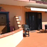 Golden House شقة بومبيي