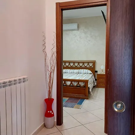 Golden House Διαμέρισμα Πομπηία