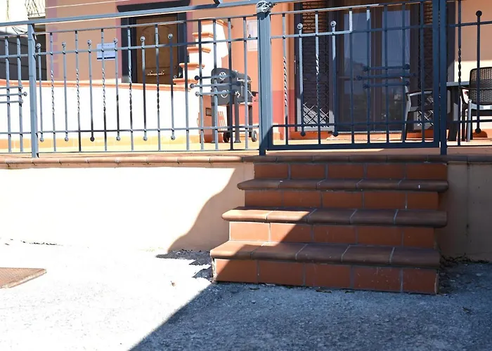 Golden House Apartament Pompeja