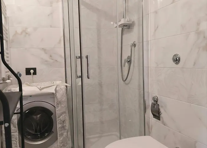 Apartament Golden House *